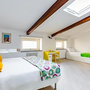  Appartamento With Balcony In Palazzo Diaz By Wonderful Italy Italia